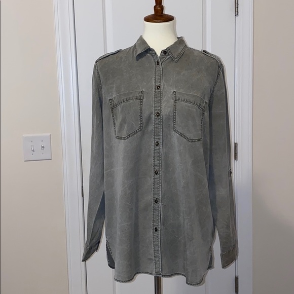 Express Tops - Express Army Green Button Down Sz. Large